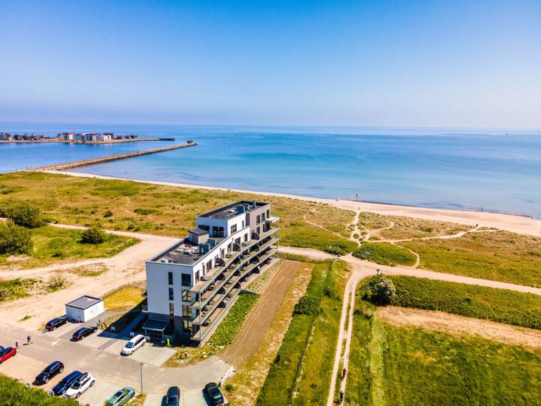 "BeachTerraceThree" Ferienwohnung am Strand: Sonnenterrasse, Sauna & Meerblick — photo 3
