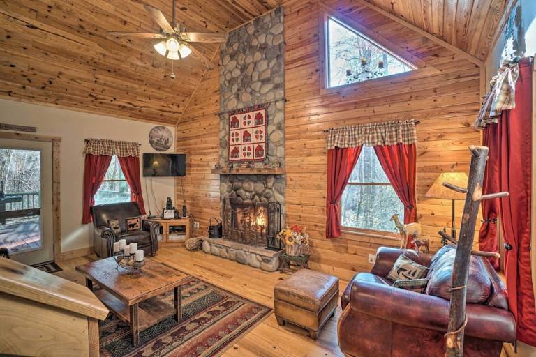 Cabin  Helen