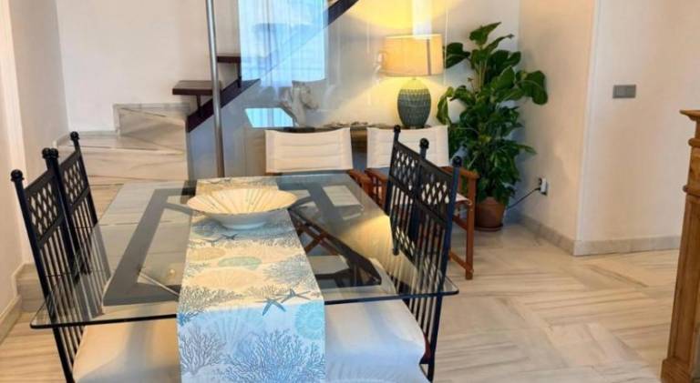 Fully equipped beautiful rental apartment with patio, sauna & heated pool | Dogs allowed — photo 3