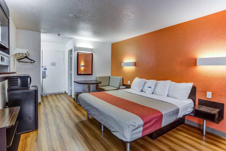 Motel 6 Portland, OR - Tigard West — photo 2