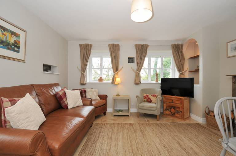 Child-friendly wonderful cottage with yard | Dogs allowed — photo 4