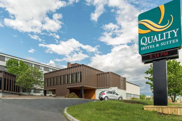 Quality Hotel & Suites in Gander, NL