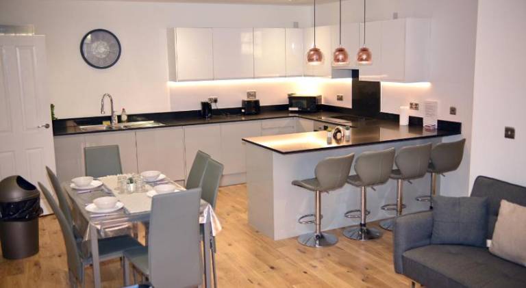 House with 3 rooms for 9 persons in Birmingham