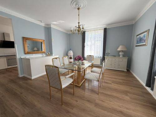 Holiday apartment with patio in Chemnitz