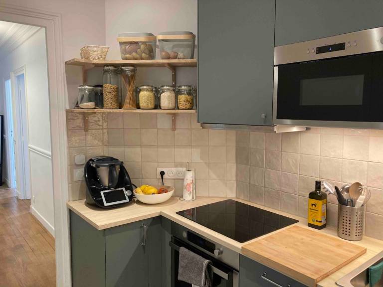 Apartment with 1 room for 2 persons in Gennevilliers