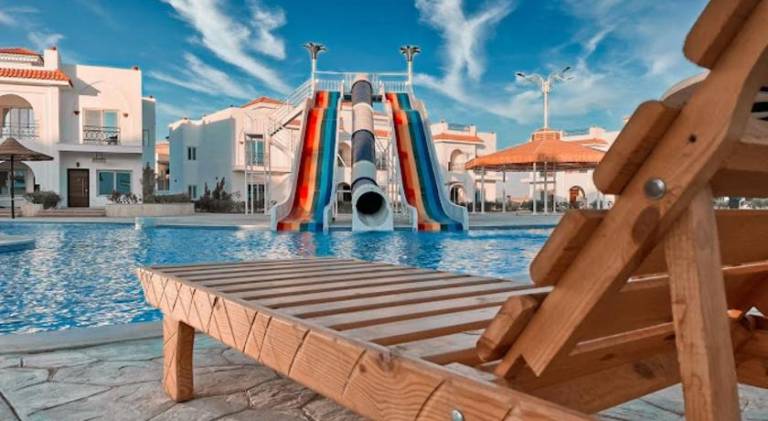 Holiday apartment with pool — photo 5