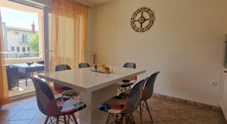 Rental apartment with 2 rooms for 4 persons — photo 2