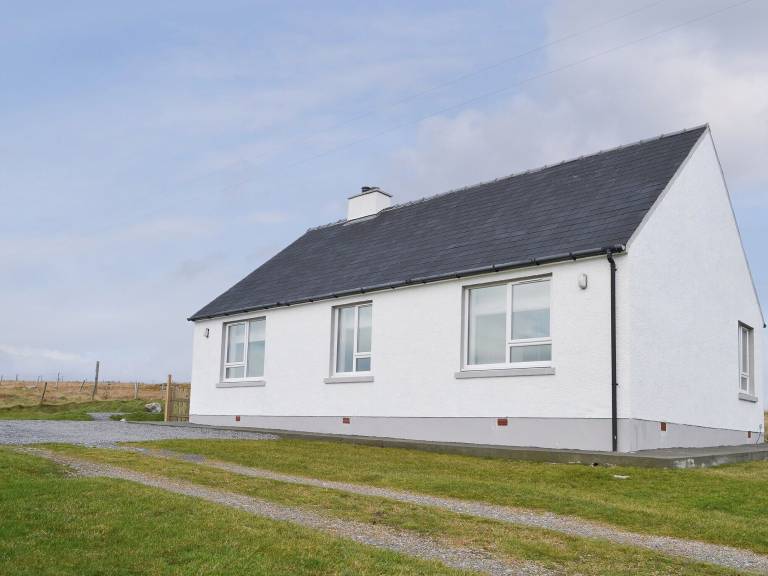 Cottage  Lochboisdale