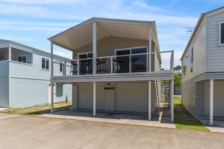 Holiday park  Lake Conjola