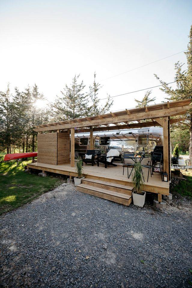 Caravan Deseronto