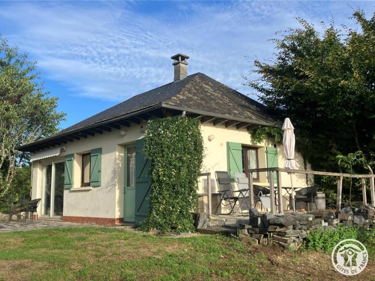 Gite with garden, barbecue & patio | Dogs allowed — photo 5