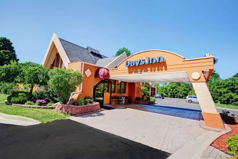 Days Inn by Wyndham Ann Arbor in Ann Arbor, MI