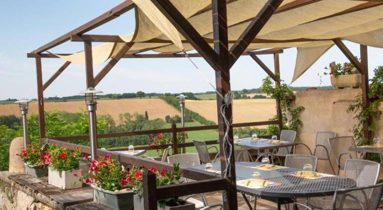 Logis Hotels - Le relais des deux vallees - Hotel et restaurant — photo 5