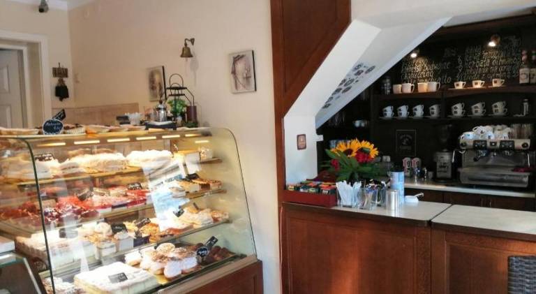 Pokoje Goscinne Nad Cukiernia w centrum miejscowosci. — photo 5
