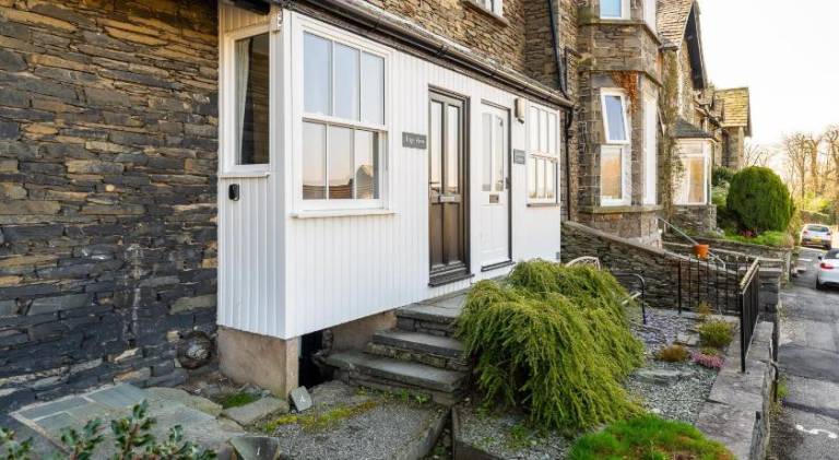 Vacation home with 3 rooms for 6 persons in Ambleside