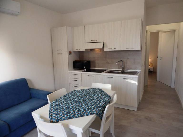 Holiday apartment with terrace — photo 4