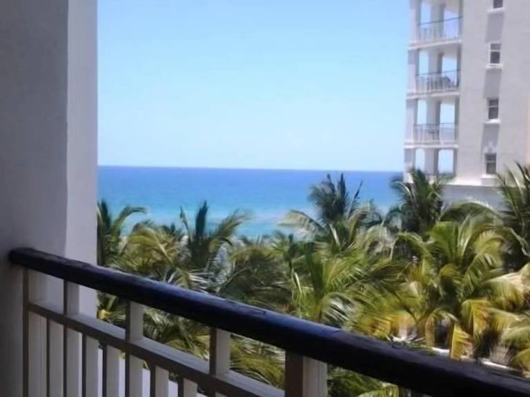 Condo  Montego Bay