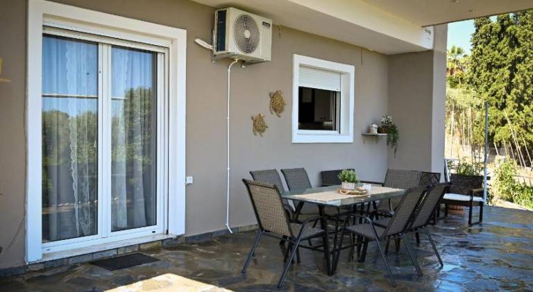 Apartment with 2 rooms for 6 persons — photo 3