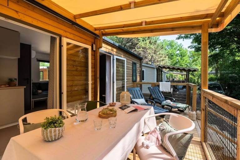 Camping Sandaya La Barque - Cottage 3 Rooms 4 Persons Air-conditioned TV — photo 3