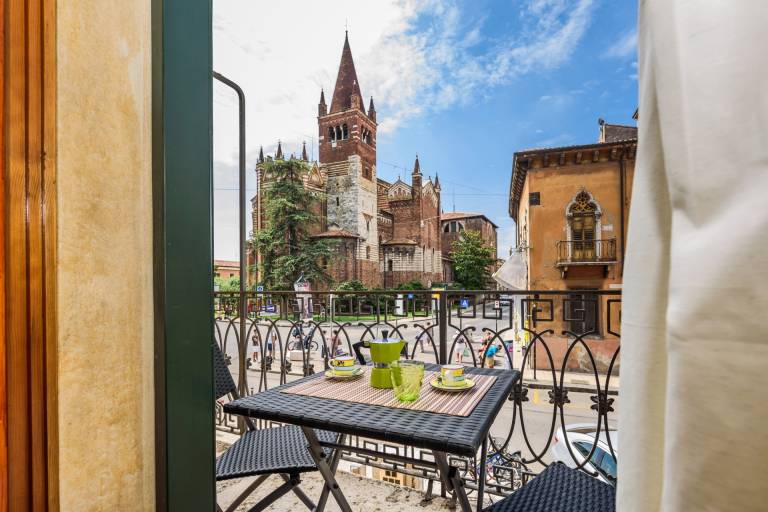 Ferienwohnung in Città Antica, Verona für max. 4 Personen Ferienwohnung in Città Antica, Verona für max. 4 Personen