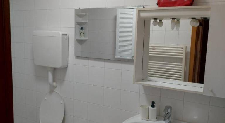 Apartment with 1 room for 5 persons — photo 3