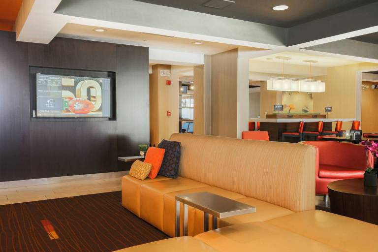 Courtyard by Marriott Flint Grand Blanc — photo 4