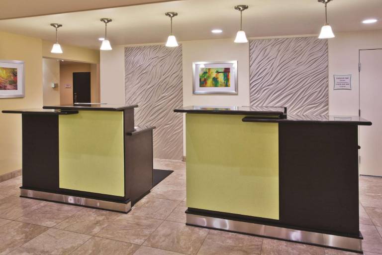 La Quinta Inn & Suites by Tucson - Reid Park — photo 5