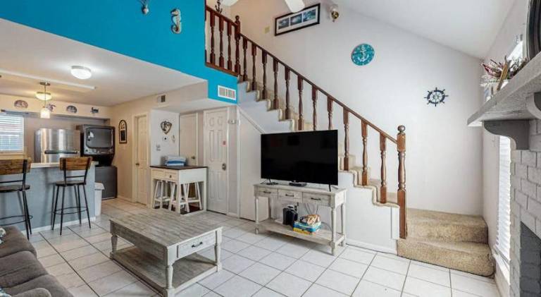 Holiday apartment with pool | Next to the beach | Pets are welcome — photo 3