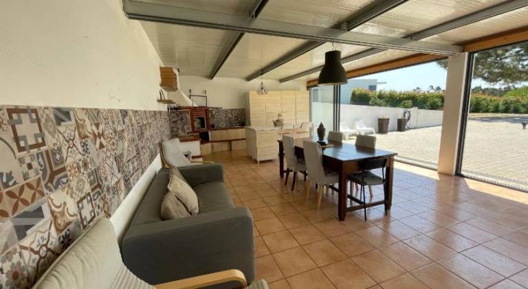 House with barbecue, hot tub & private pool | Perfect for remote work — photo 5