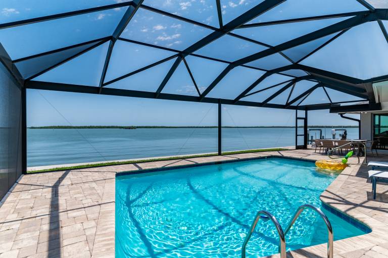 Waterfront 3 3 Home with Panoramic Bay Views