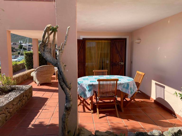 Rental apartment with pool — photo 2