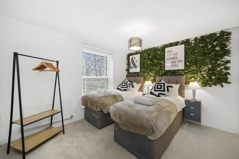 Fully equipped beautiful rental apartment | Good for workation | Pets allowed in Milton Keynes