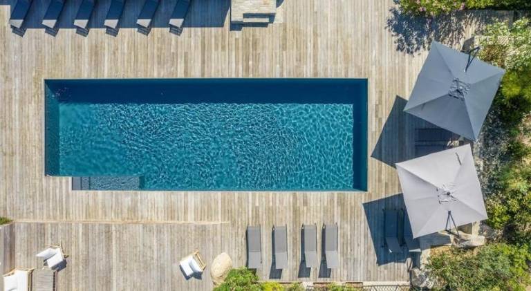 Children-friendly holiday apartment with patio, grill & sauna | Beach nearby | Pets are welcome in Zonza