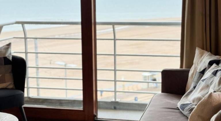 Apartment with terrace in Ostend