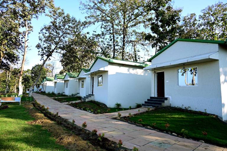 THE GOLDEN WOODS RESORT in Bhopal