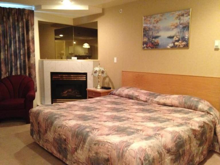 Motel Peace River