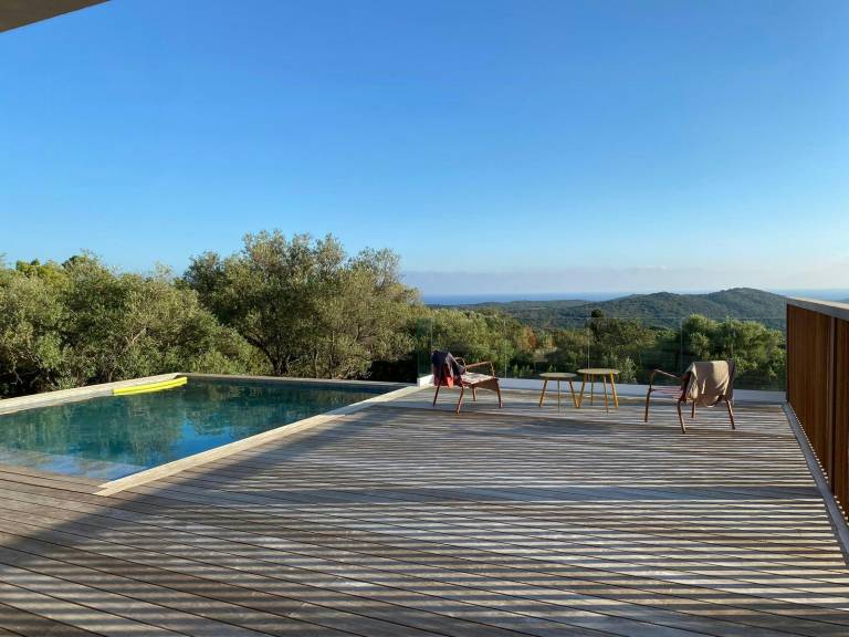 Family-oriented house with barbecue, patio & private pool | Sea view | Suitable for remote work | Pet-friendly — photo 2