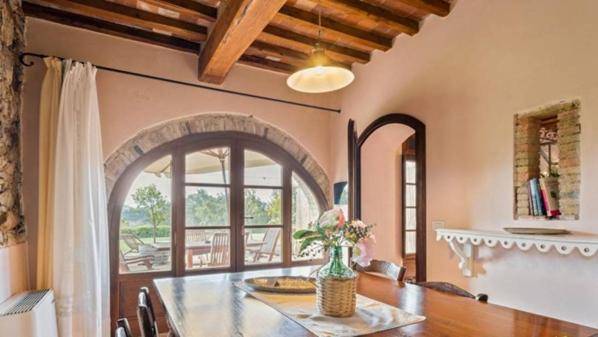 House with garden, terrace & grill — photo 4