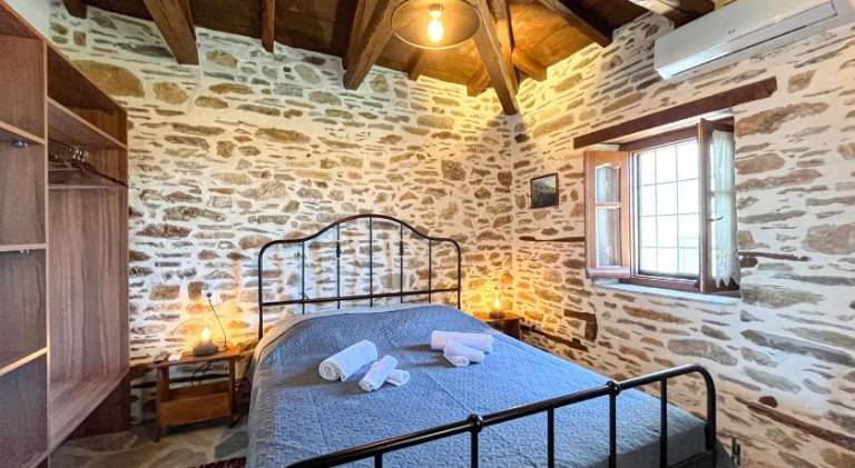 San Lorenzo Cottage - Παραδοσιακα Πετρινα Δωματια - Αγιος Λαυρεντιος Πηλιου in Volos