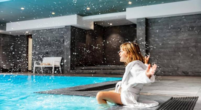 Serviced apartment with terrace, sauna & jacuzzi | Suitable for remote work — photo 2