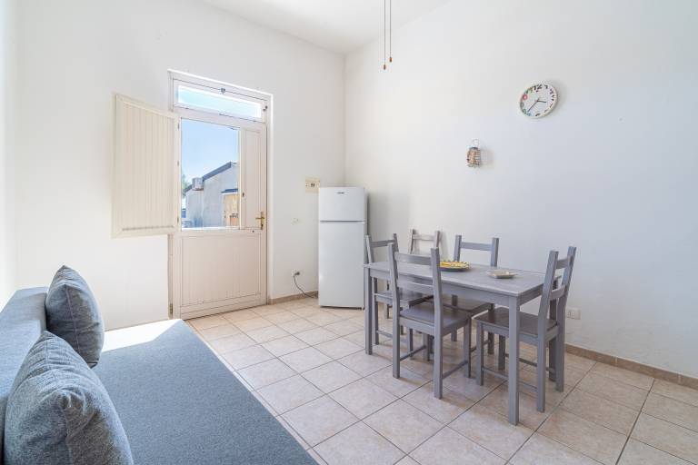 Pleasant holiday apartment with patio | Sea view | Close to the beach | Dogs allowed — photo 4