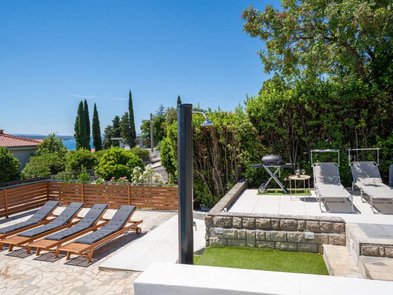 Fully equipped pleasant house with garden, barbecue & private pool | Sea view | Pets allowed — photo 5