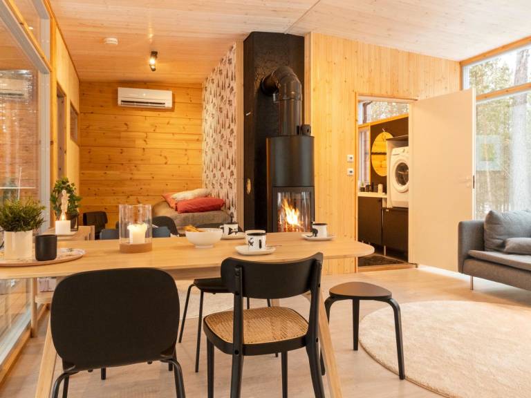 Nice vacation home with sauna & patio | Beach nearby | Pets allowed — photo 2
