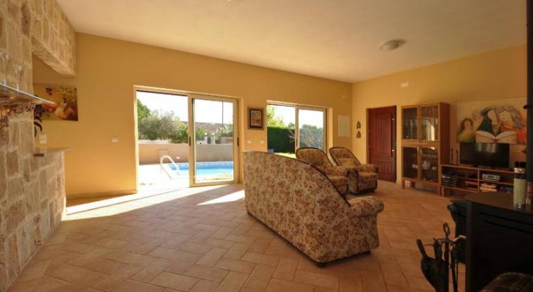 Villa in Algarve with Private Pool — photo 2