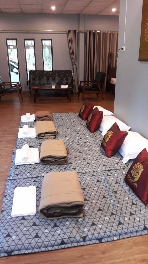 Resort  Surat Thani
