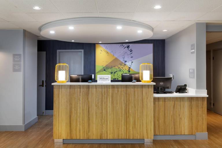 Spark by Hilton Atlanta Airport South College Park — photo 4