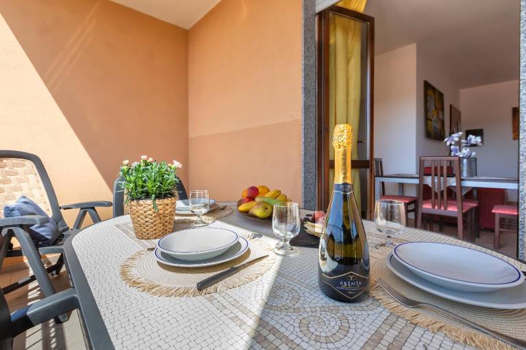 Pleasant rental apartment with patio | Next to the beach | Suitable for remote work | Pets allowed — photo 5