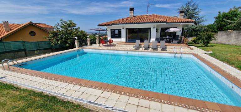 Chalet  Periurbano - Rural