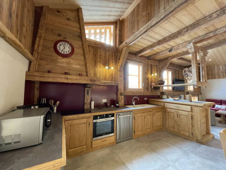 Spacious chalet in Samoëns, 6 bedrooms, perfect for 14 people with Wifi — photo 5
