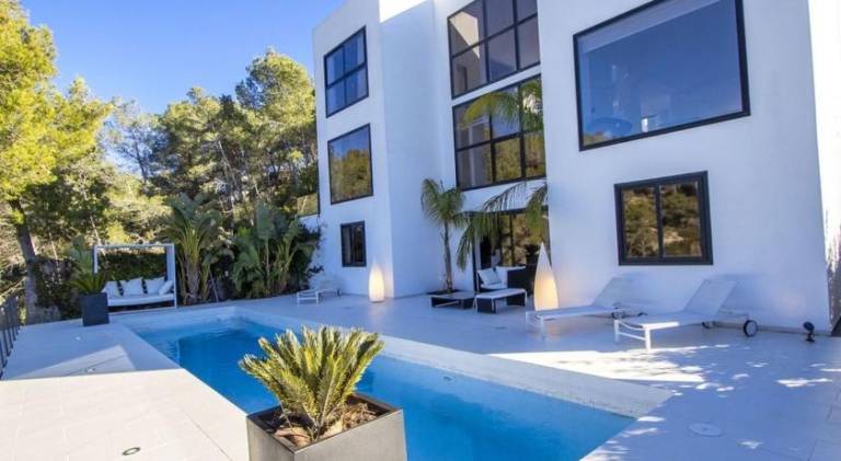 Villa with private pool, terrace & BBQ | Suitable for remote work — photo 4